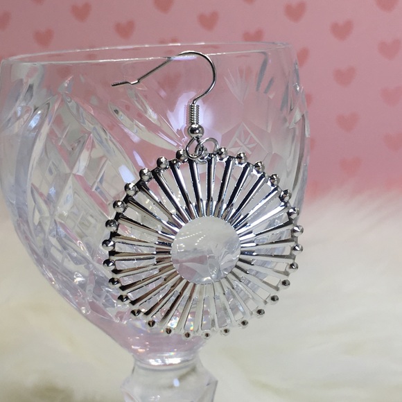 Silver hoop dangle earrings star wheel - Picture 5 of 6